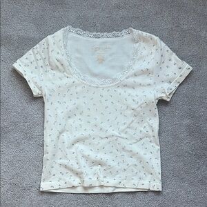 Floral Lace Trim Short Sleeve Top